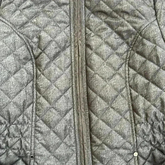 Laundry by Shelli Segal | Mystic Blue Princess-Seam Quilted Puffer Jacke… - Picture 5 of 7